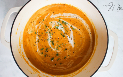 Light and macro-friendly butternut squash soup. #stayfitmom #butternutsquashsoup #macrofriendlyrecipe #macrodiet