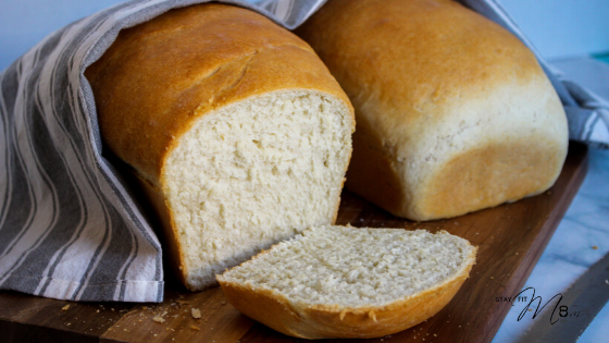 Step by step instructions for a classic white bread #stayfitmom #breadrecipe #bread #whitebread