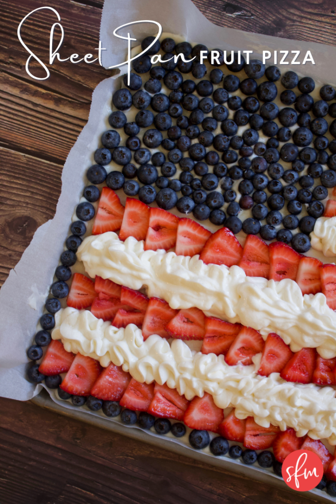 4th of July Sheet pan fruit pizza with #macros listed #macrodiet #july4 