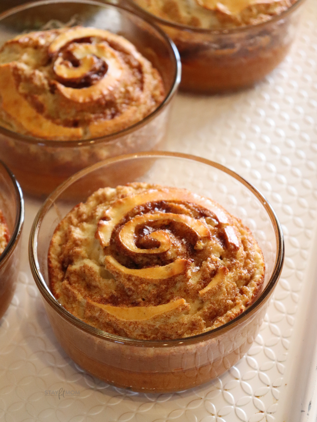 Cinnamon Roll Pancake bowls showing completed meal prep recipe.