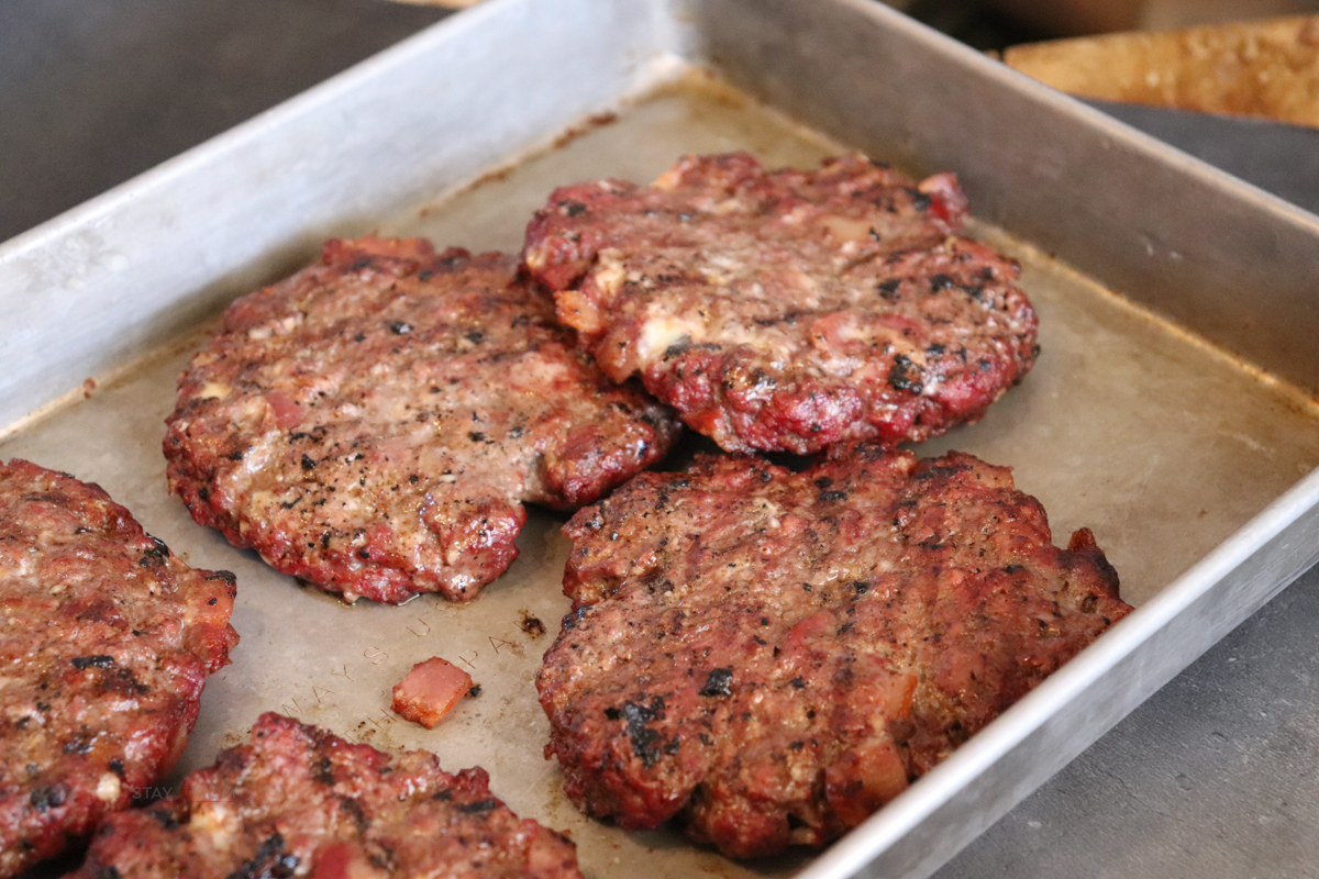 Burgers grilled and ready to be assembled.