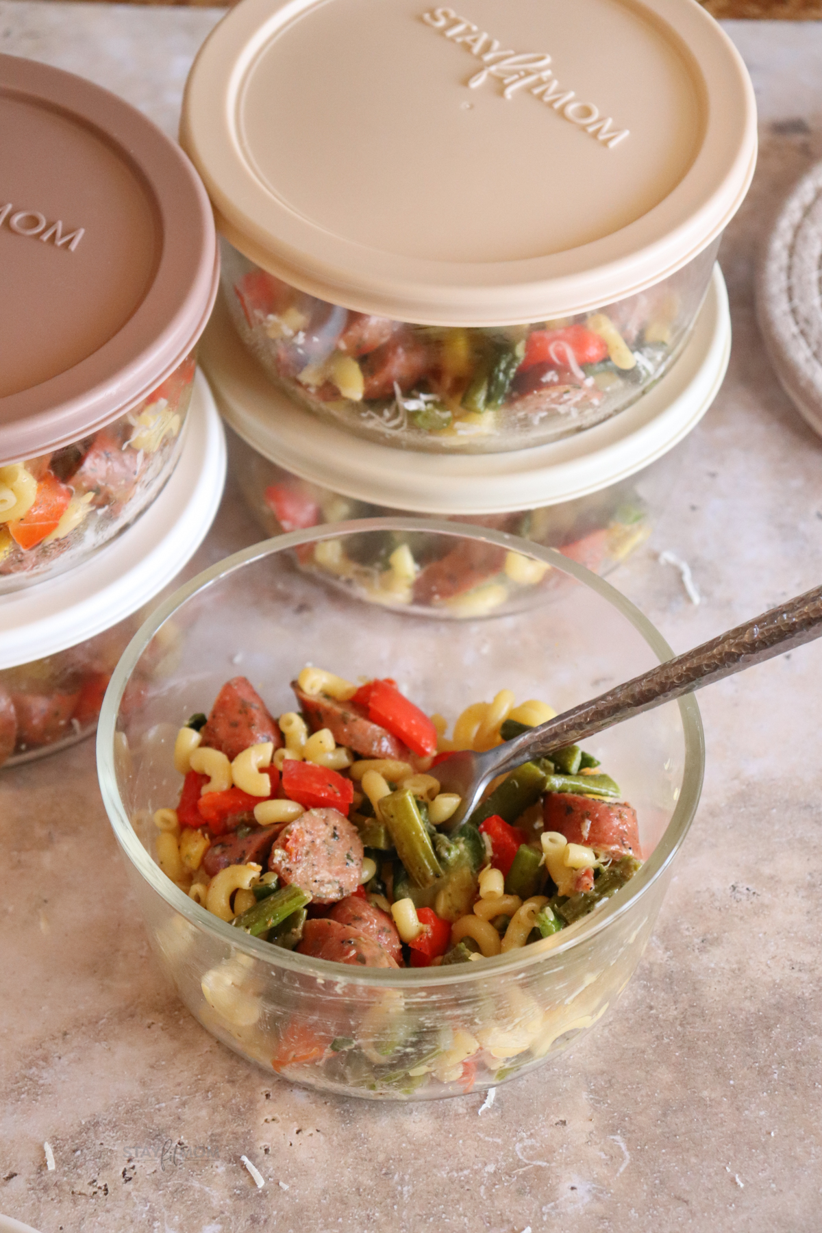 Veggie Mac & Chicken showing individual serving with meal prep bowl.