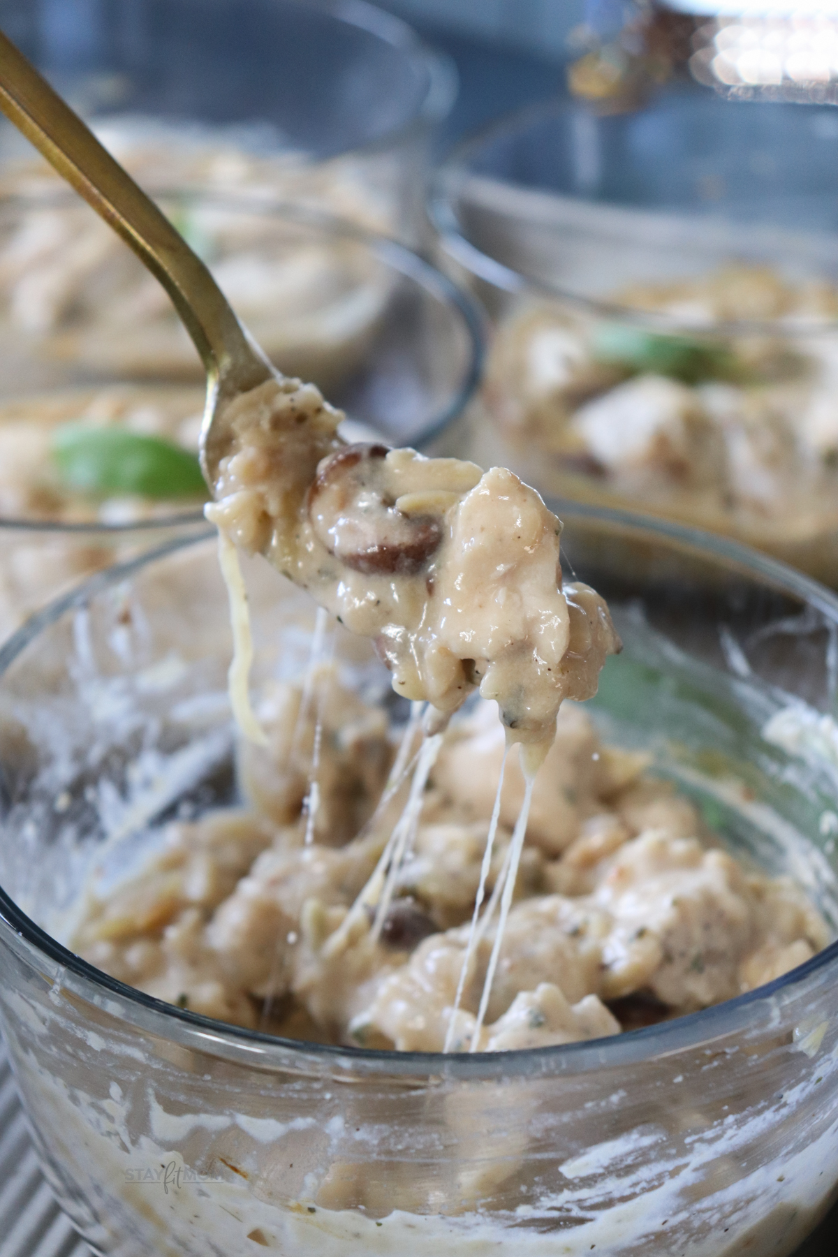 Alfredo chicken orzo bakes